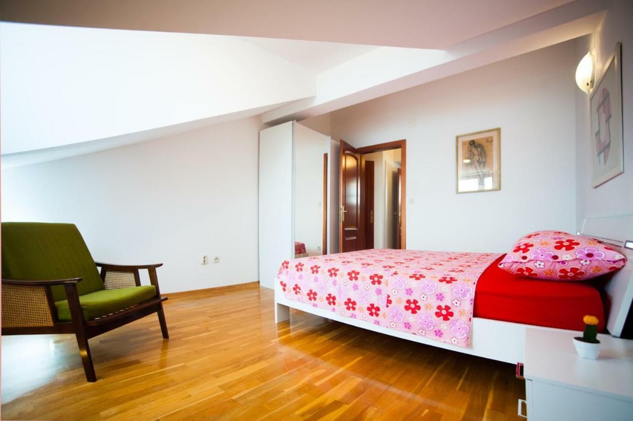 Apartmán House Koloc Bol Exteriér fotografie
