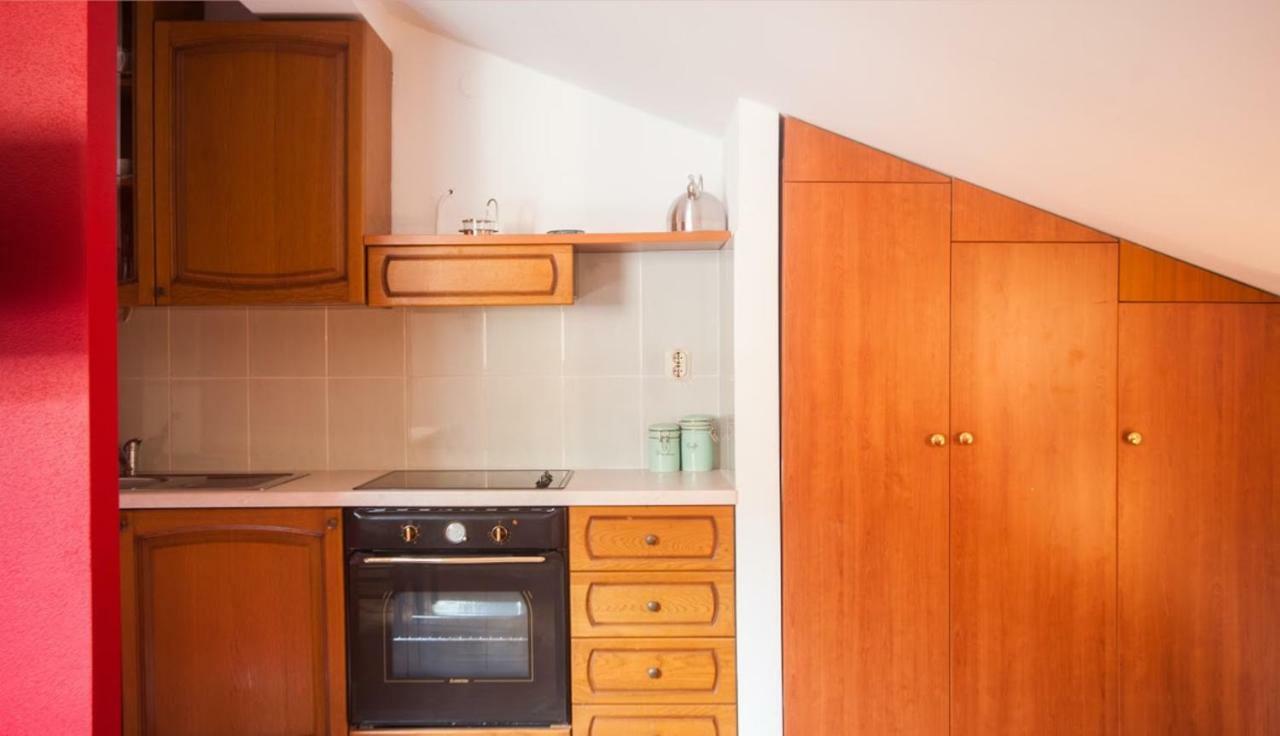 Apartmán House Koloc Bol Exteriér fotografie