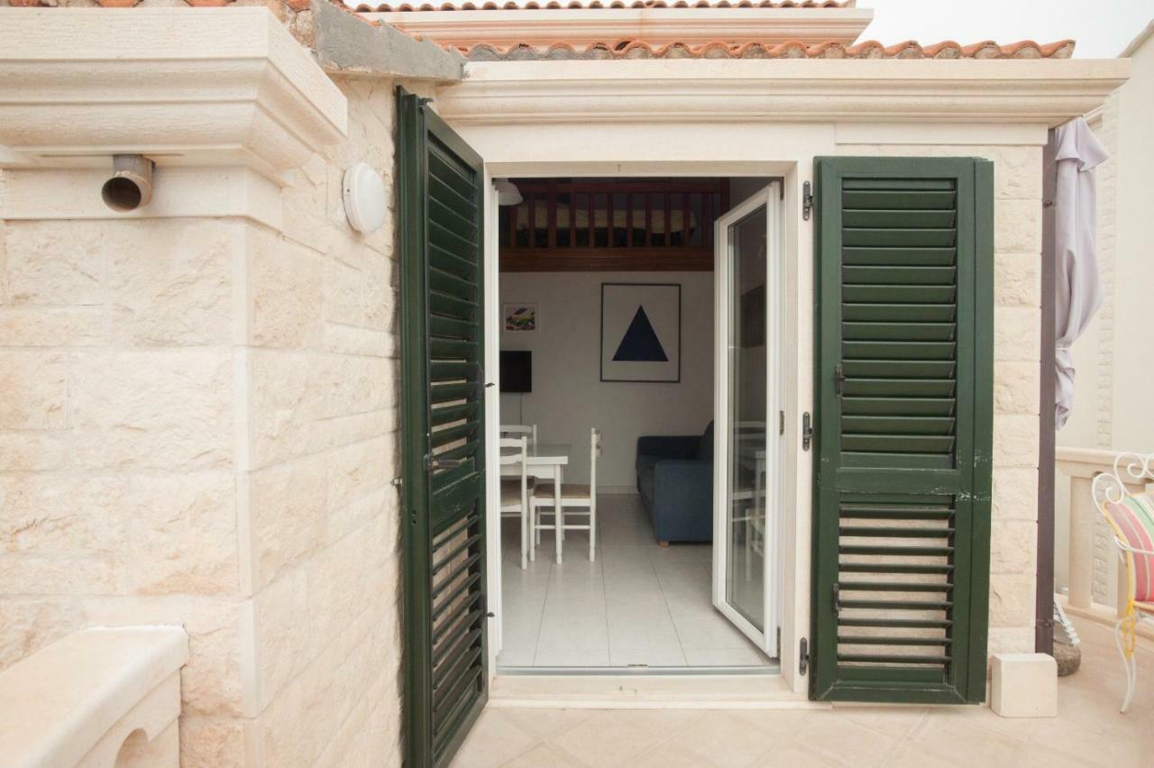 Apartmán House Koloc Bol Exteriér fotografie