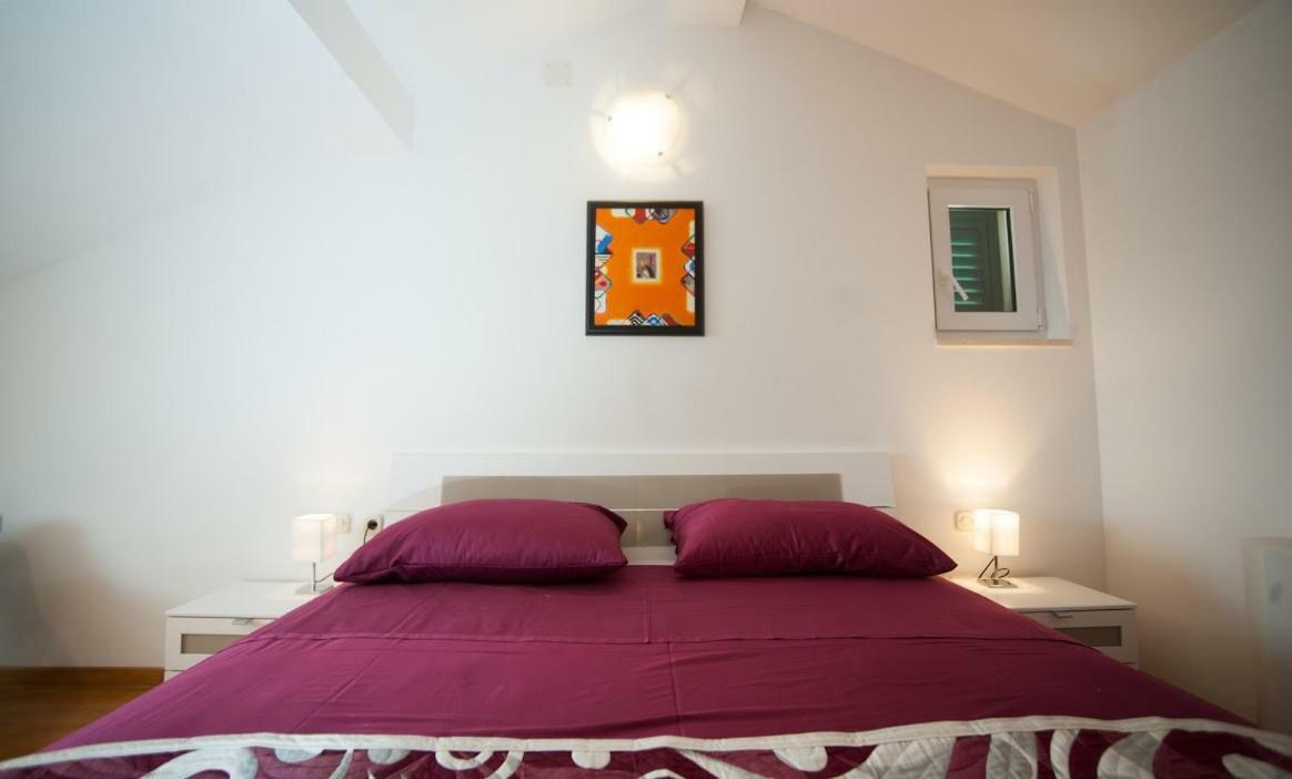 Apartmán House Koloc Bol Exteriér fotografie